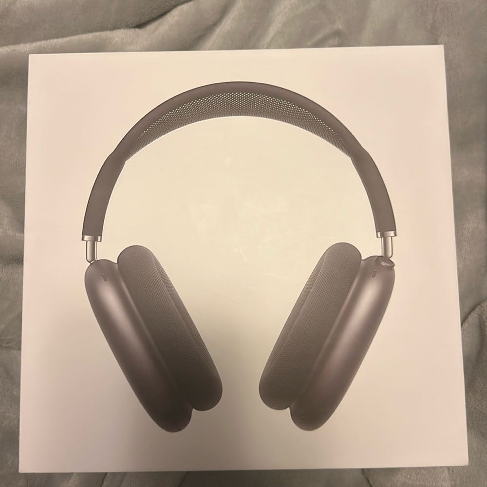 AIRPODS MAX